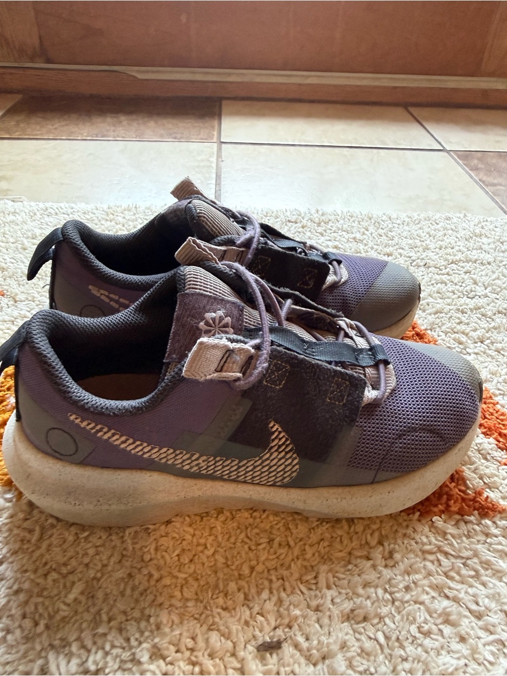 Nike Kids Purple and Black Casual Sneakers